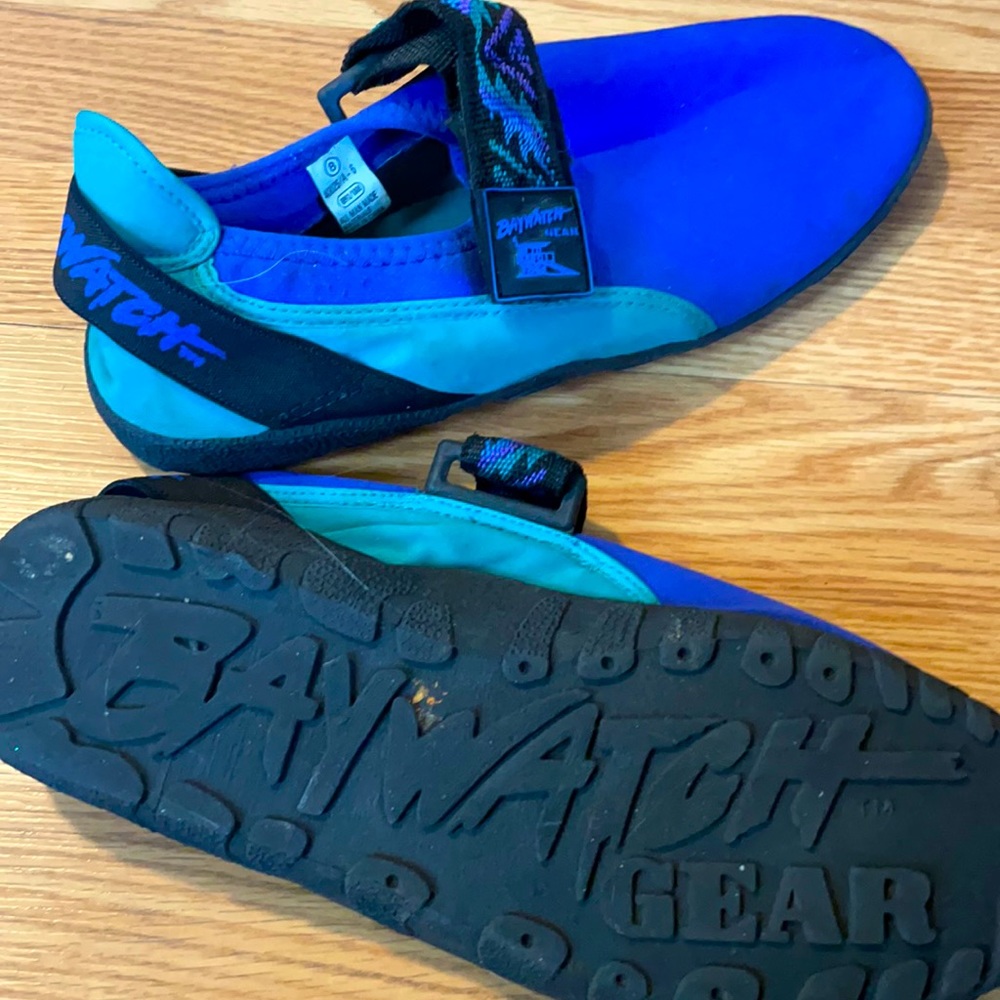Awesome Vintage Water Shoes
